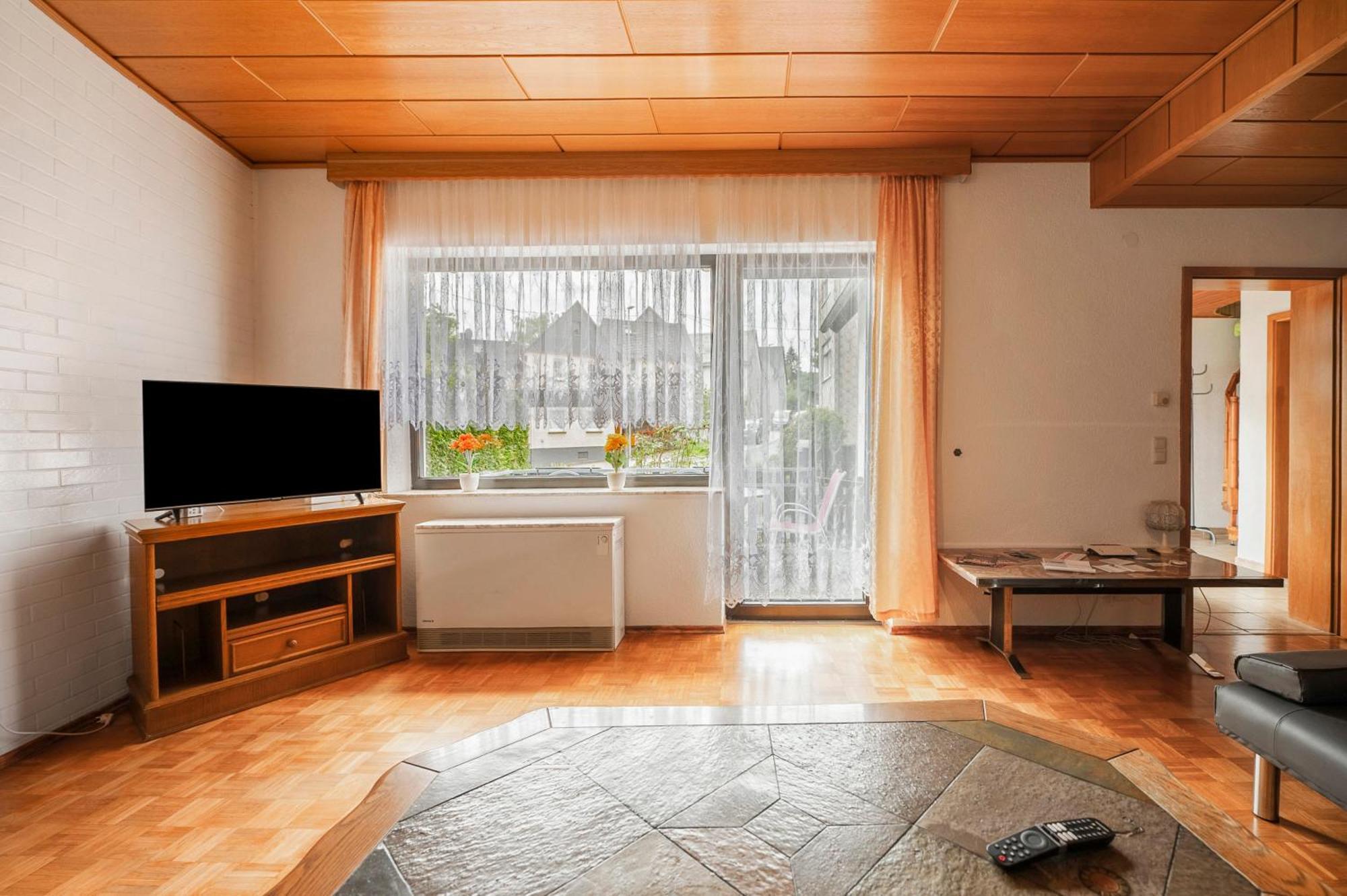 Ferienhaus Eiffelperle Kaisersesch Ngoại thất bức ảnh